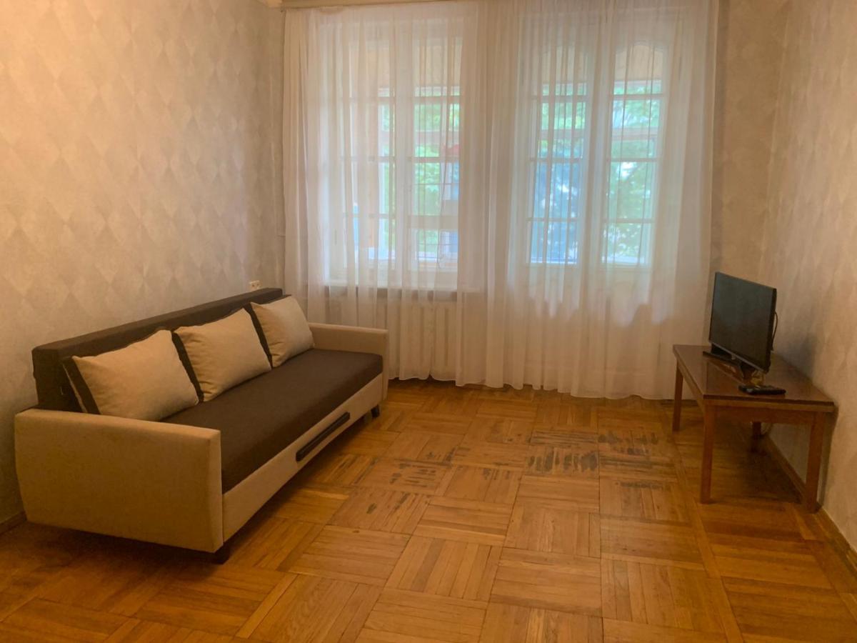 Цум Пассаж Яворницького 55 Apartamento Dnepropetrovsk Exterior foto